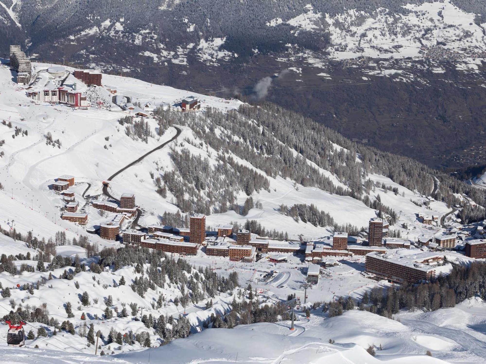 Apartment Grand Au Pied Des Pistes Avec Balcon, Pour 6 Personnes - Fr-1-455-40 La Plagne